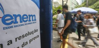 privado:-prazo-para-pedir-isencao-da-inscricao-no-enem-comeca-nesta-segunda