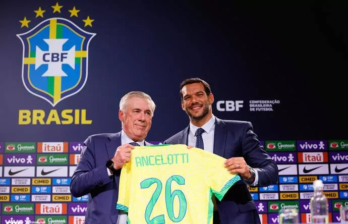 Ancelotti foi apresentado por Samir Xaud. Fotos: Rafael Ribeiro – CBF