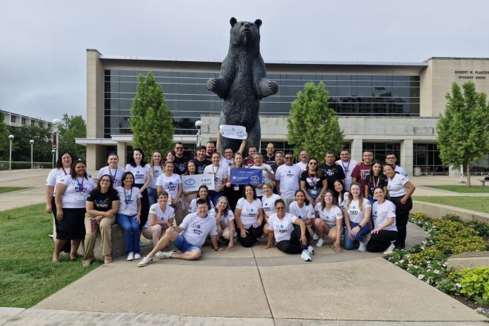 Ao todo, 299 professores brasileiros foram selecionados para participar de curso em universidades americanas