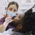 Saúde odontológica atrai brasileiros para clínicas europeias